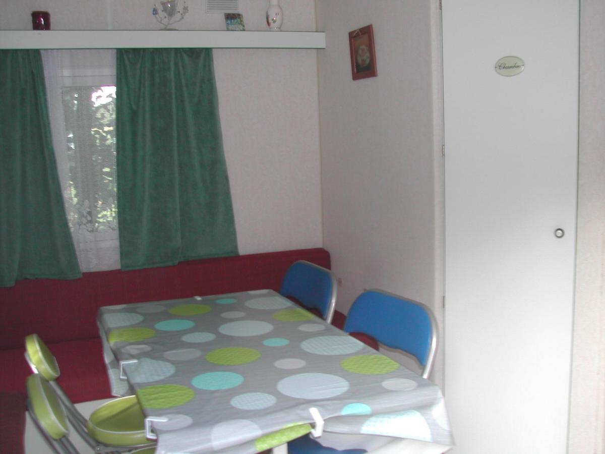 Mobil Home Dordogne Mouzens  Экстерьер фото